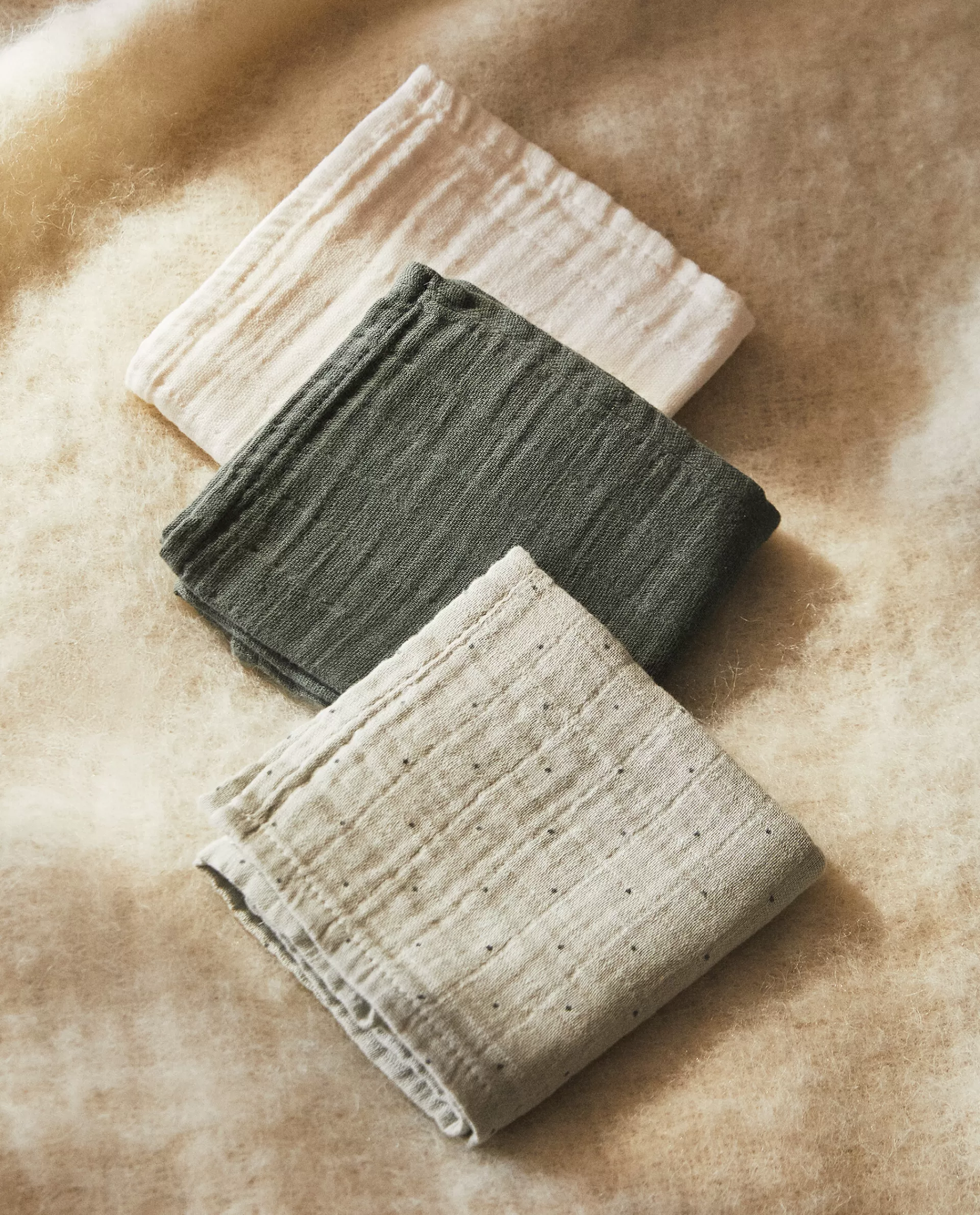 ZARA Home Multicolored Muslin Cloths (Pack Of 3) Green New