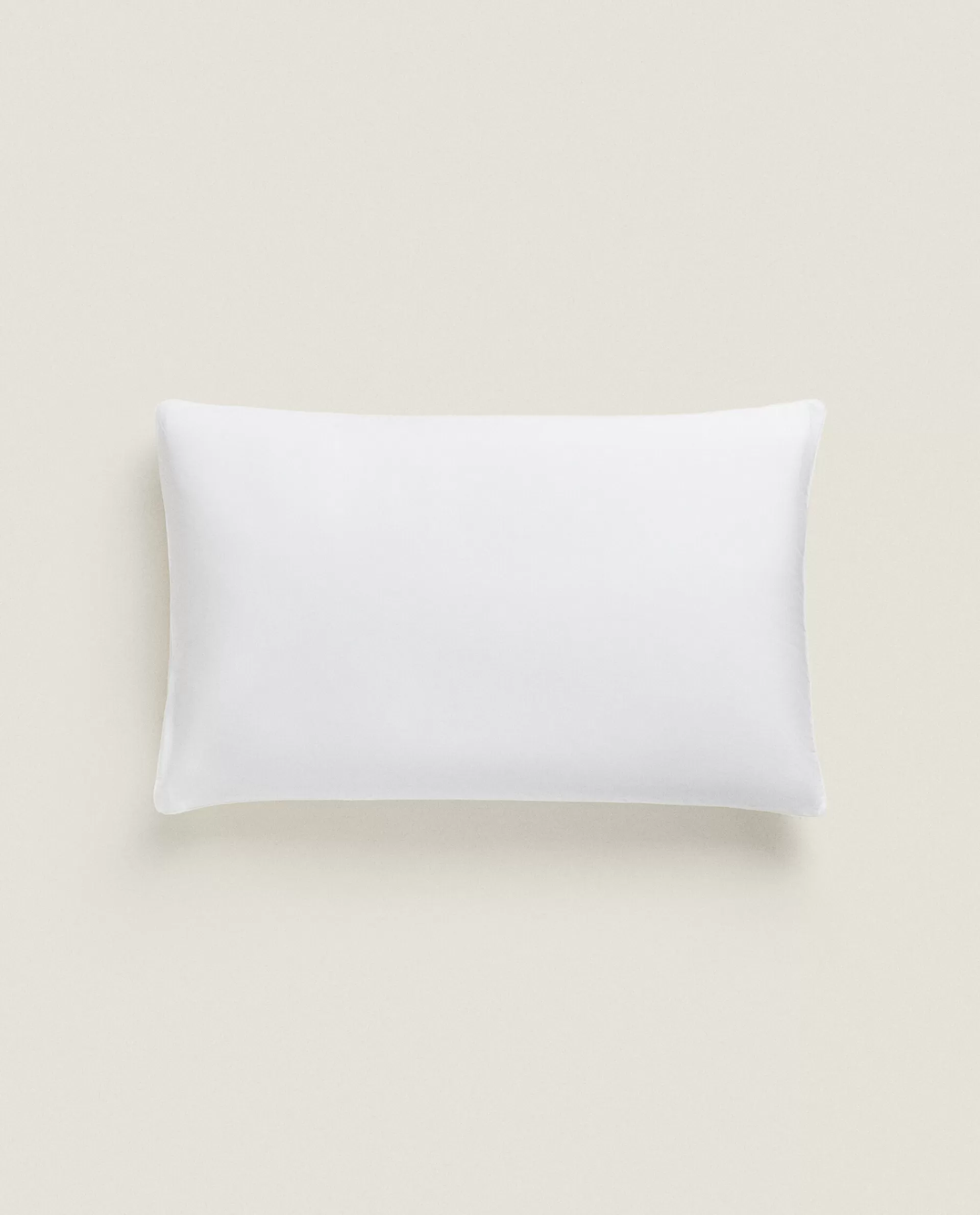 ZARA Home Pillowcase With Colored Piping Detail Cream Store
