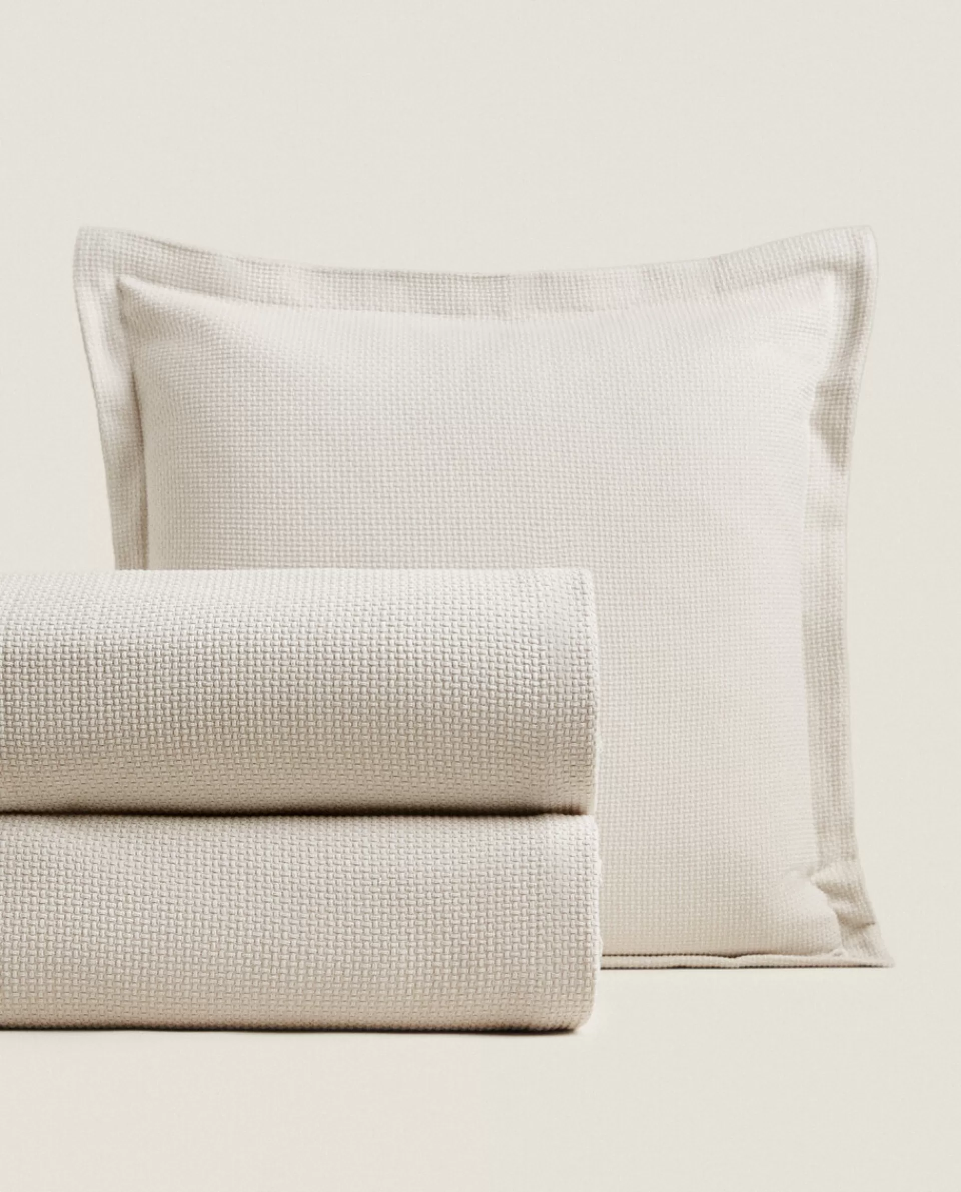 ZARA Home Textured Bedspread Stone Shop