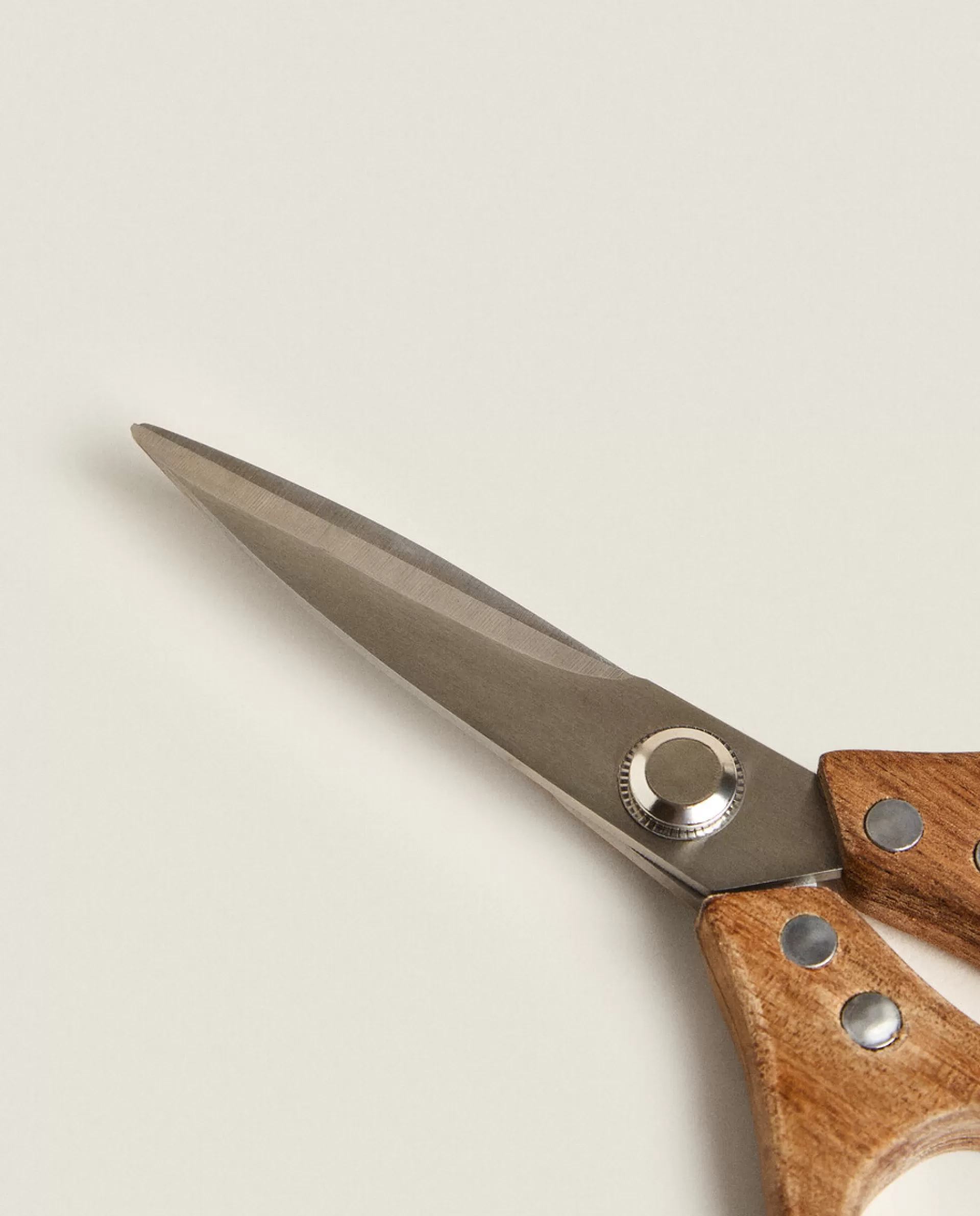 ZARA Home Wooden Kitchen Scissors Natural Colour Online